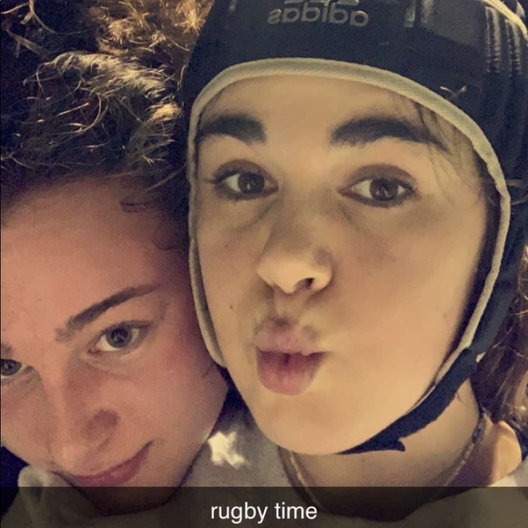 Meet your Posher, Izzy - Picture 3 of 4